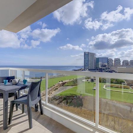 Apartment With Stunning Seaviews สลีมา ภายนอก รูปภาพ