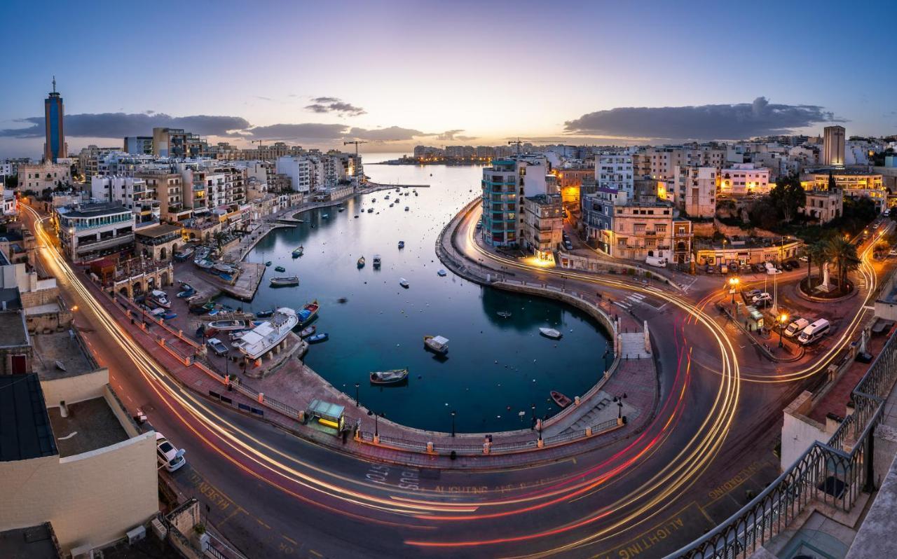 Apartment With Stunning Seaviews สลีมา ภายนอก รูปภาพ