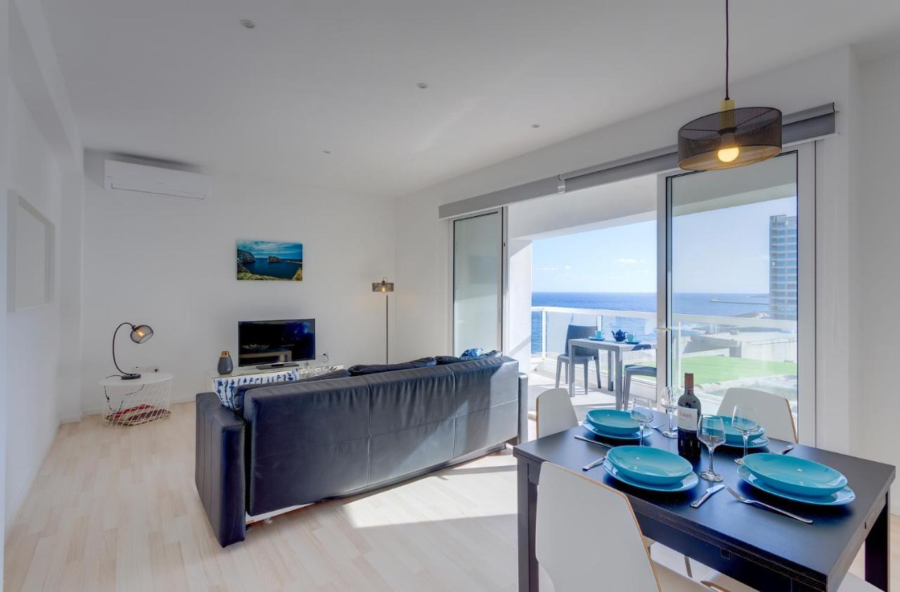 Apartment With Stunning Seaviews สลีมา ภายนอก รูปภาพ